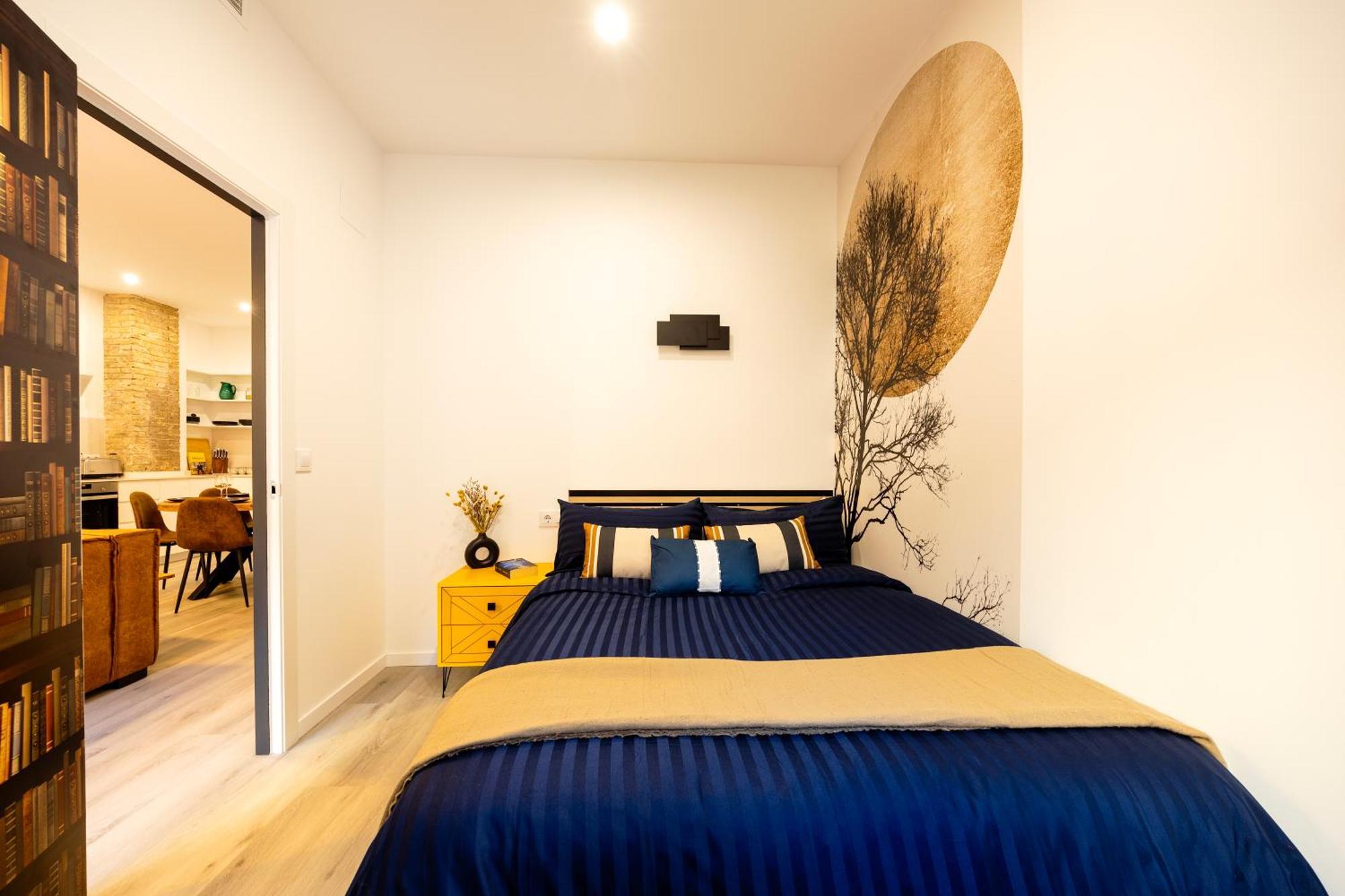 Apartment Portrait Boutique *